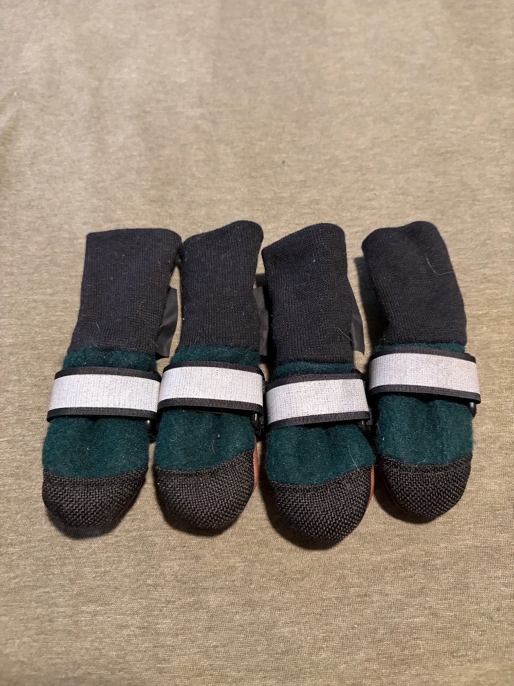 Muttluks itty bitty Original Fleece-Lined Dog Boots
